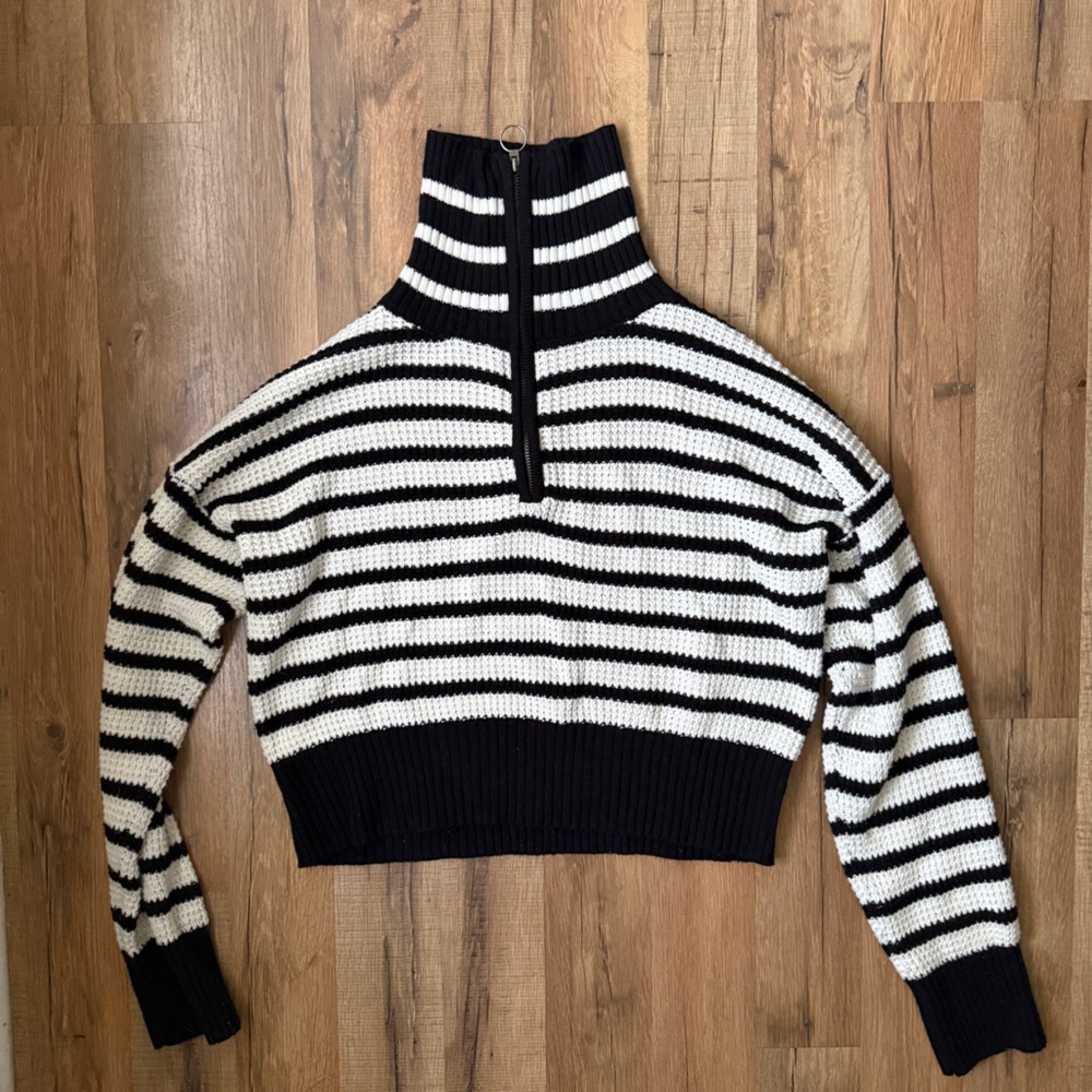 Striped Black and White Women's Sweater